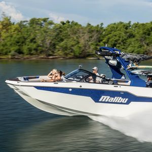 Image post by @malibuboats on Instagram