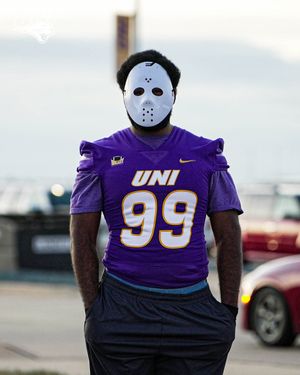 Image post by @UNIFootball on Twitter