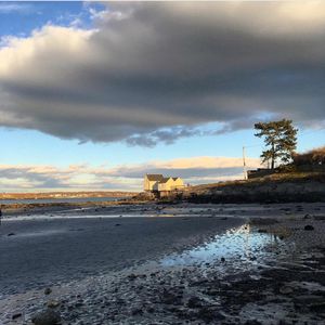 Image post by @themainemag on Instagram