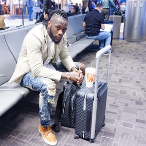 Image post by @bronzebomber on Instagram