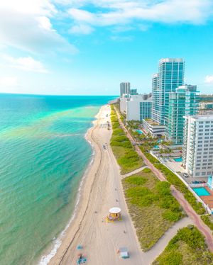 Image post by @miamibeachnews on Instagram