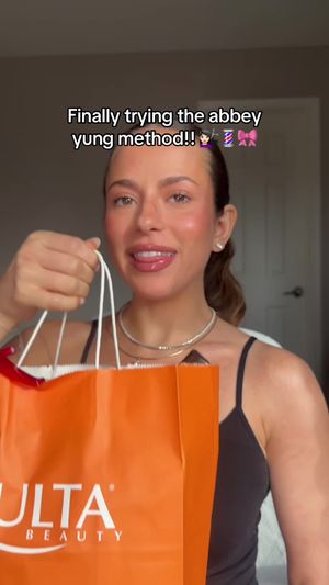 Video post by @anyaweitz on TikTok