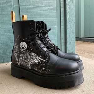 Image post by @drmartens on Twitter/X