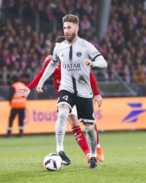 Image post by @psg on Instagram