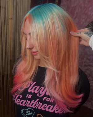 Image post by @pulpriothair on Instagram