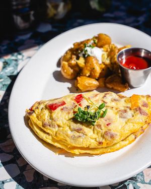 Image post by @tower12hb on Instagram