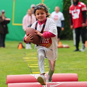 Image post by @49ersFoundation on Facebook