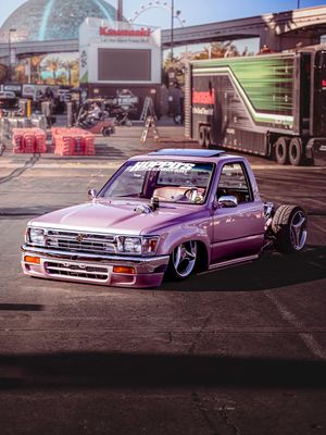 Image post by @thehoonigans on Instagram