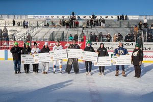 Image post by @HockeyDayMN on Twitter