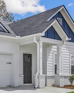 Image post by @livenorthpointehomes on Instagram