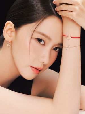 Image post by @ellehongkong on Instagram