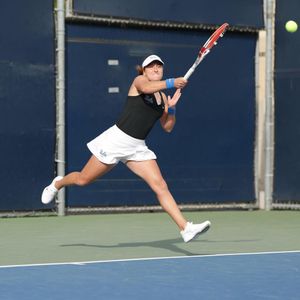 Image post by @uclawtennis on Instagram