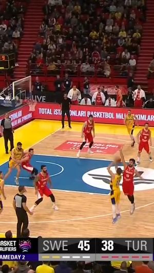 Video post by @swebasketball on Facebook