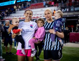Image post by @alexmorgan13 on Twitter