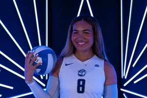 Image post by @hoyavolleyball on Instagram