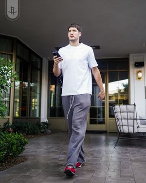 Image post by @HoustonRockets on Twitter/X