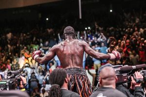 Image post by @bronzebomber on Instagram