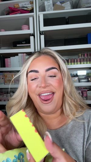 Video post by @beckymorganmakeup on TikTok