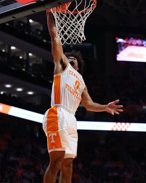 Image post by @vol_hoops on Instagram