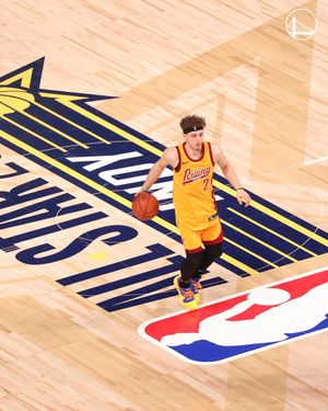 Image post by @warriors on Instagram