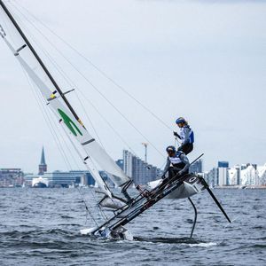 Image post by @tarapacheco_sailing on Instagram