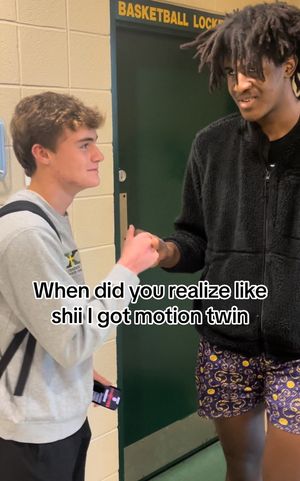 Video post by @capturedbysquilly on TikTok