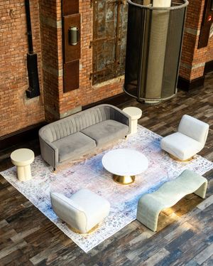 Image post by @rentquest_nyc on Instagram