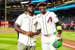 Image post by @Dbacks on Twitter