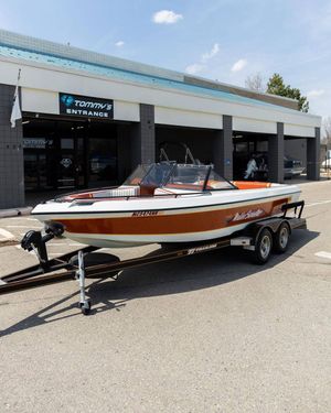 Image post by @malibuboats on Instagram