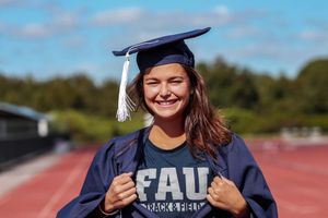 Image post by @FAUAthletics on Facebook