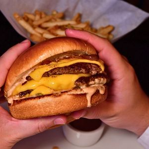 Image post by @mortonssteak on Instagram