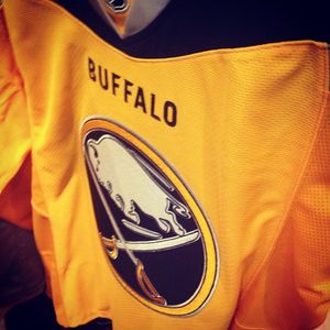 Image post by @buffalosabres on Instagram