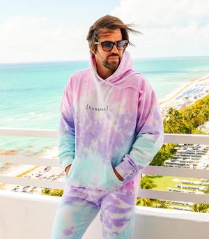Image post by @johnnybananas on Instagram