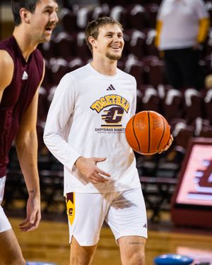 Image post by @cmumensbball on Instagram