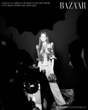 Image post by @harpersbazaarkorea on Instagram