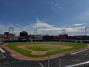 Image post by @thechicagodogs on Instagram