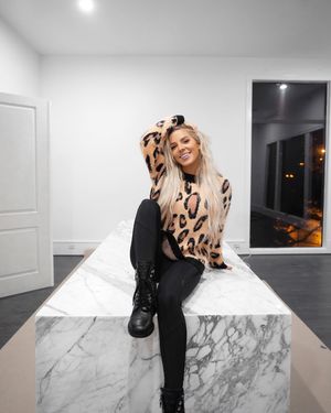 Image post by @buffbunny on Instagram
