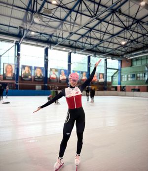 Image post by @isuspeedskating on Instagram