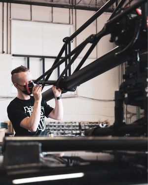 Image post by @motocrane_team on Instagram