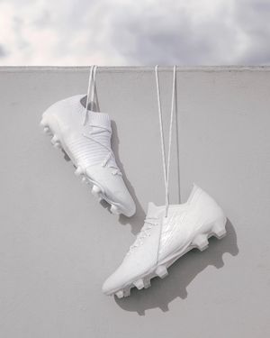 Image post by @soccerdotcom on Instagram