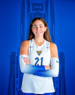 Image post by @izzystarck on Instagram