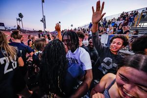 Image post by @ariannagrainey on Instagram