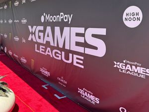 Image post by @milehighroach on Instagram