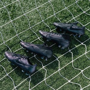 Image post by @soccerdotcom on Instagram