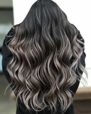 Image post by @dangerjonesbalayage on Instagram