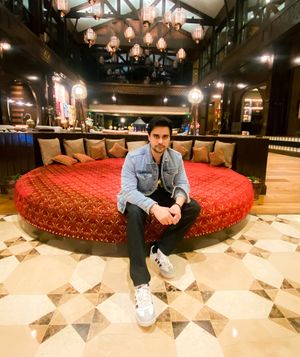 Image post by @akbar_alam.live on Instagram