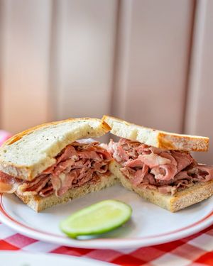 Image post by @allthebestdeli on Instagram