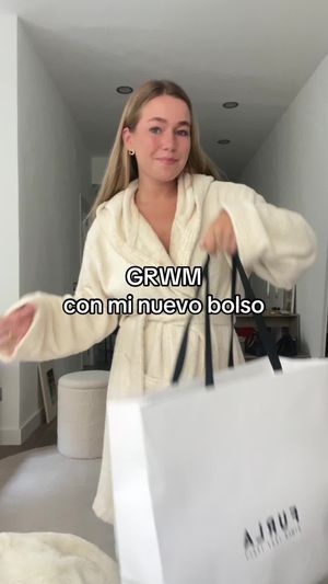 Video post by @carlotagrandeb on TikTok