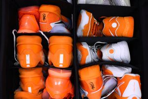 Image post by @Vol_Hoops on Twitter