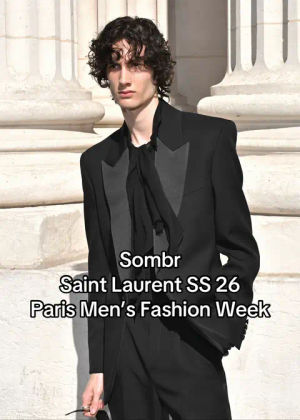 Image post by @vogueitalia on TikTok